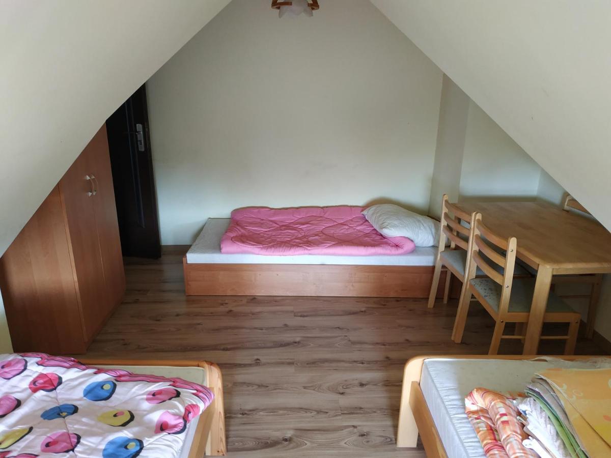 Pokoje U Bryksego 호텔 Dursztyn 외부 사진
